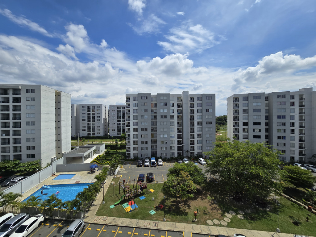 Apartamento En Venta - Bochalema, Cali