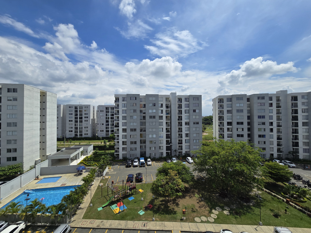 Apartamento En Venta - Bochalema, Cali