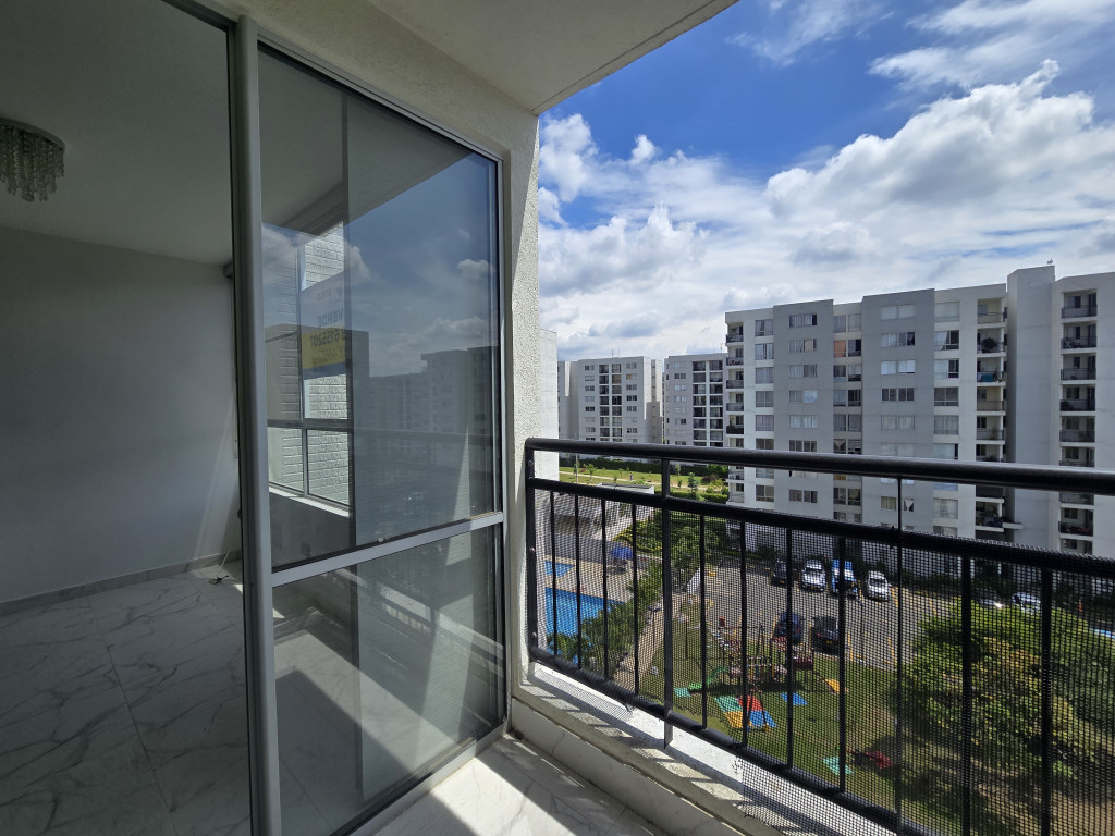 Apartamento En Venta - Bochalema, Cali