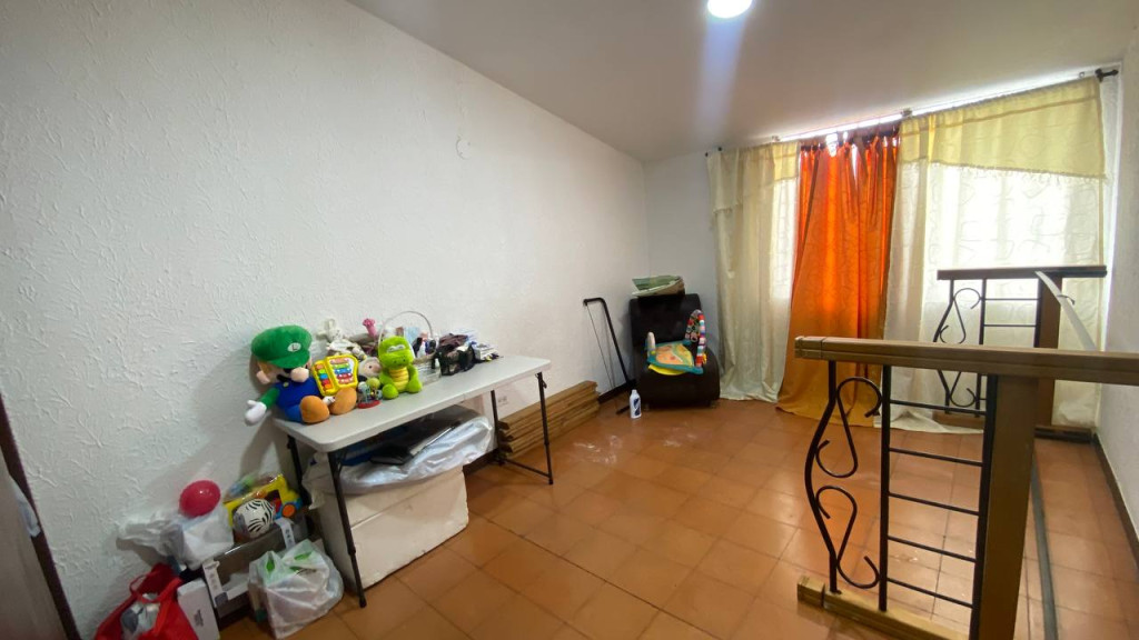 Casa En Venta - Ciudad Los Alamos, Cali