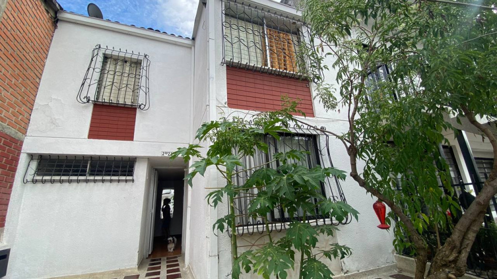 Casa En Venta - Ciudad Los Alamos, Cali