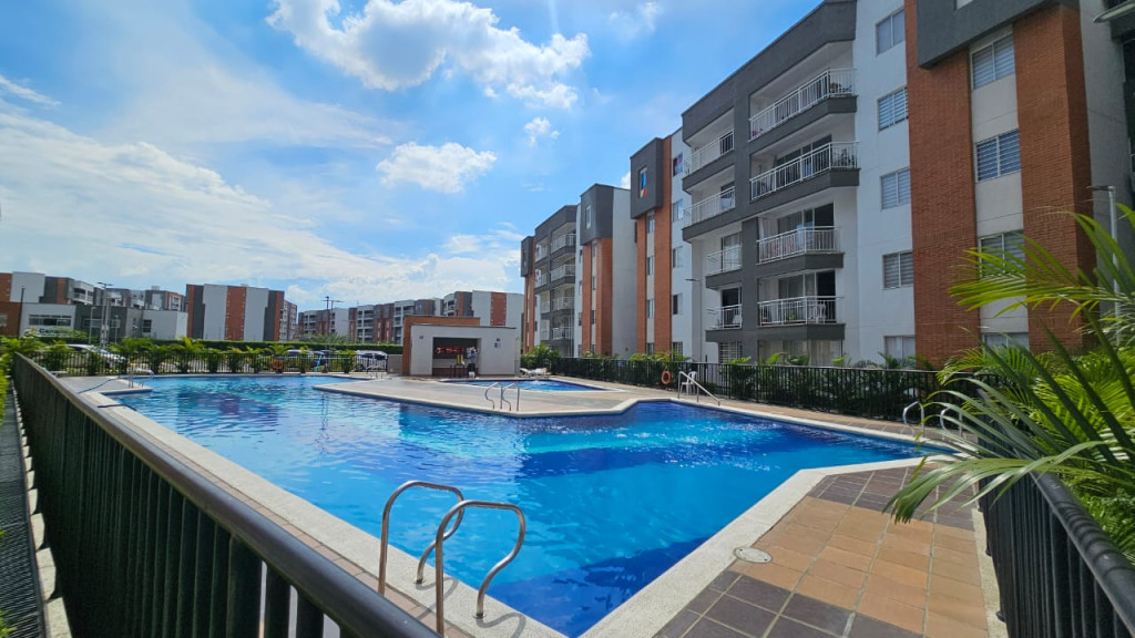 Apartamento En Arriendo - Hacienda Kachipay, Cali