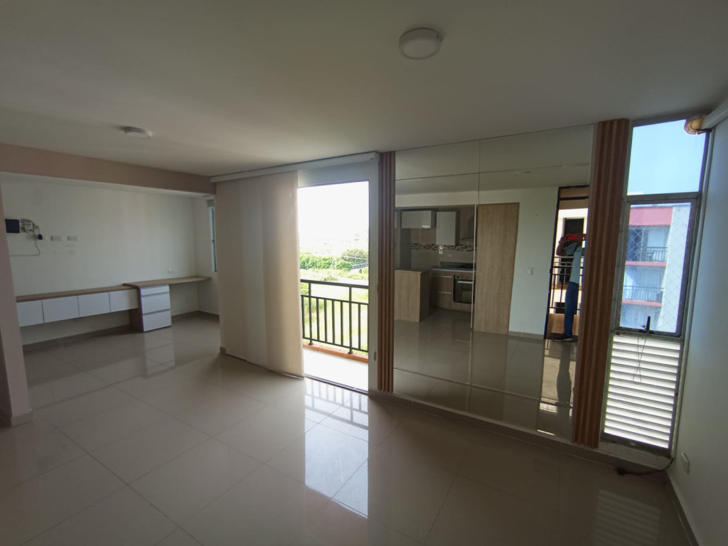 Apartamento En Arriendo - Las Vegas De Comfandi, Cali