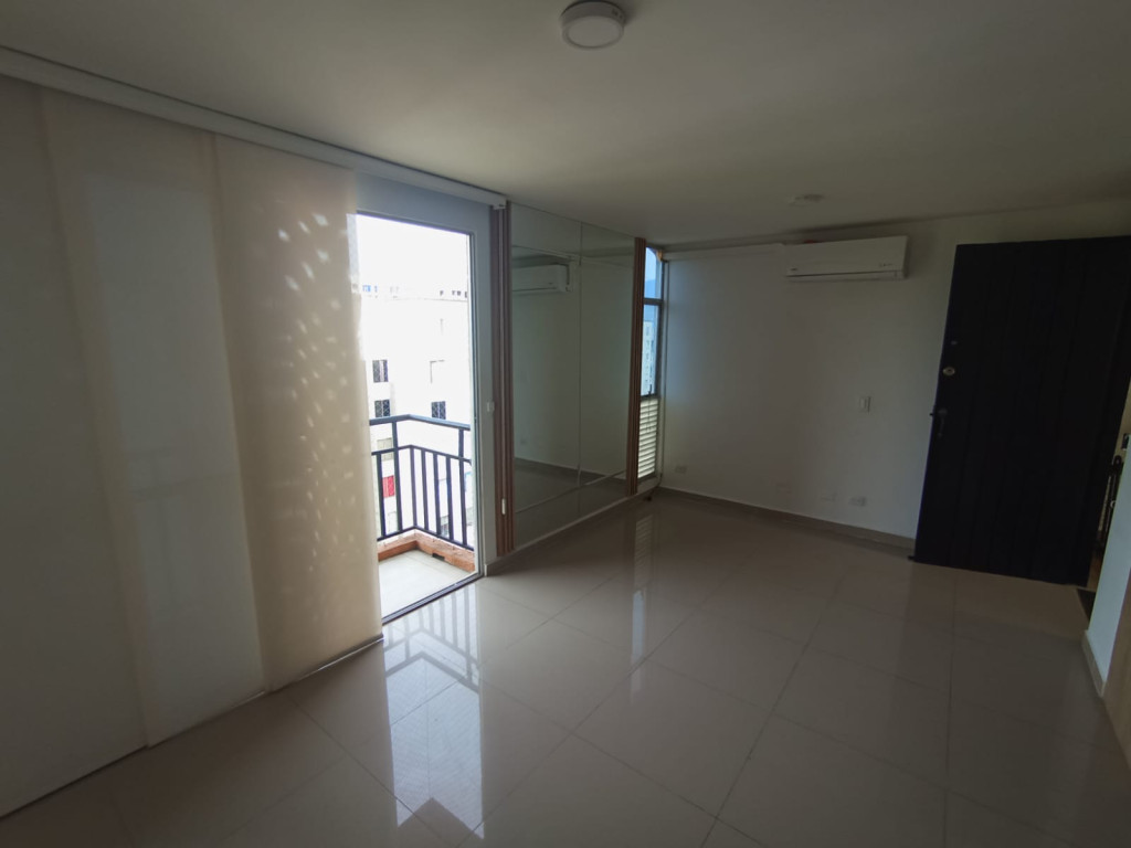 Apartamento En Arriendo - Las Vegas De Comfandi, Cali