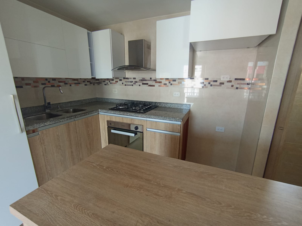 Apartamento En Arriendo - Las Vegas De Comfandi, Cali