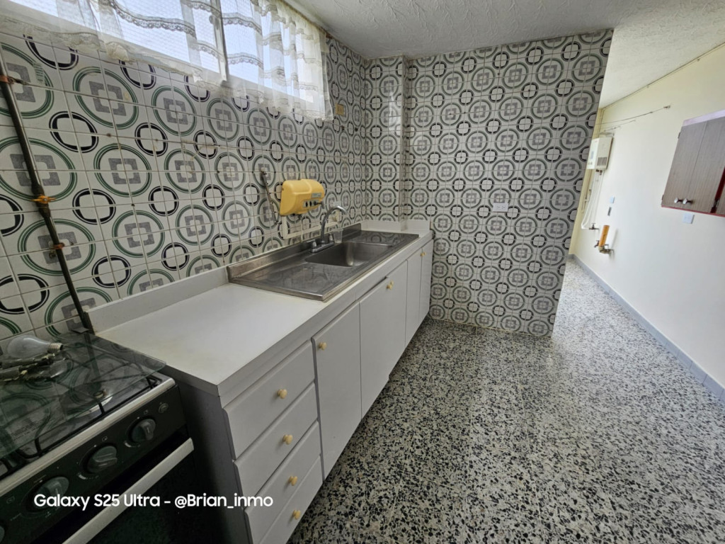 Apartamento En Arriendo - El Limonar, Cali
