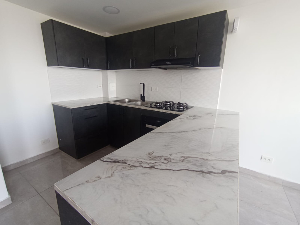 Apartamento En Arriendo - Ciudad 2000, Cali