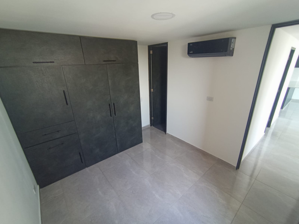 Apartamento En Arriendo - Ciudad 2000, Cali