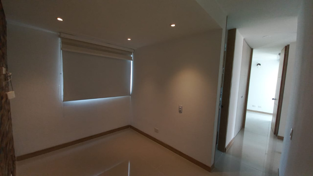 Apartamento En Arriendo - Urbanización La Flora, Cali