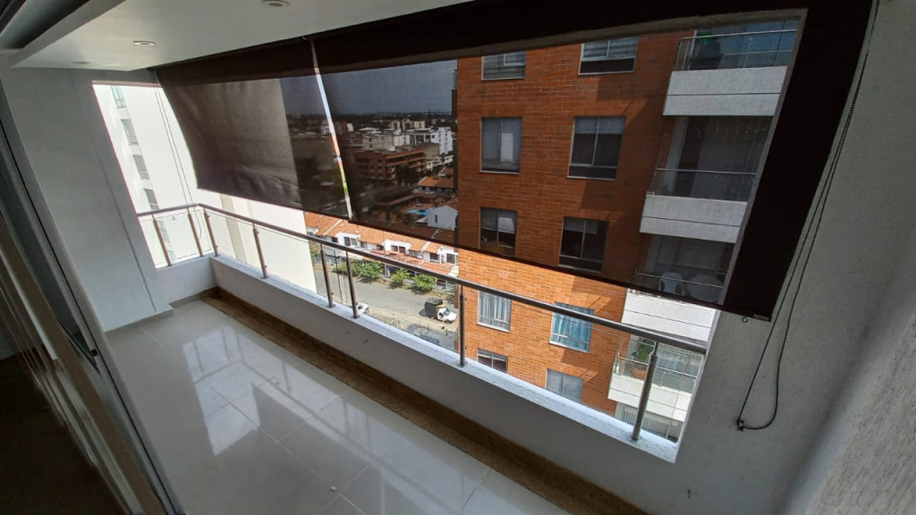 Apartamento En Arriendo - Urbanización La Flora, Cali