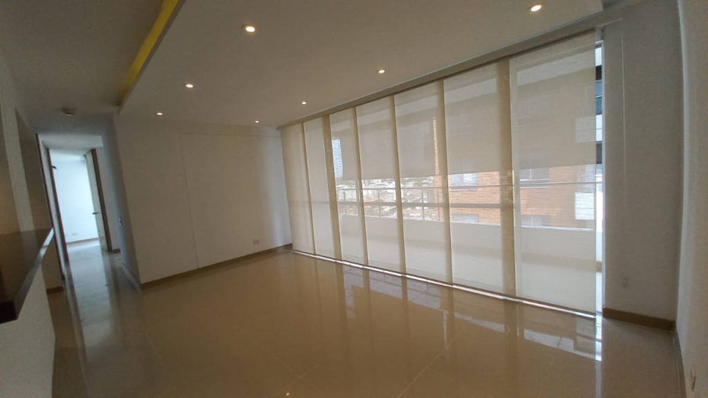 Apartamento En Arriendo - Urbanización La Flora, Cali