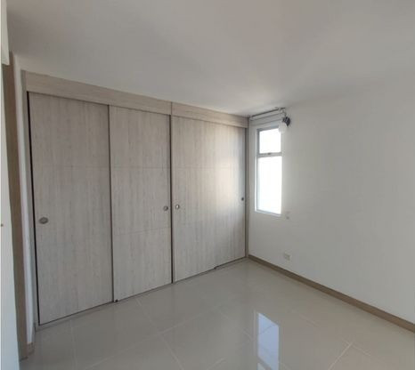 Apartamento En Arriendo - Urbanización La Flora, Cali