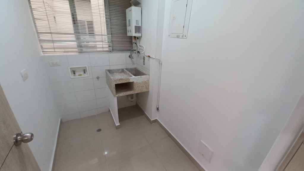 Apartamento En Arriendo - Urbanización La Flora, Cali