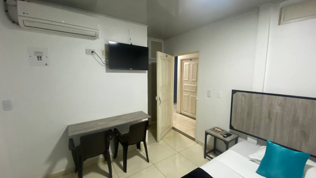 Hotel En Venta - Junín, Cali