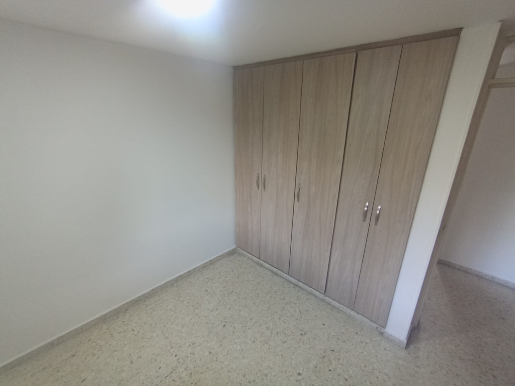 Apartamento En Arriendo - Urbanización La Flora, Cali