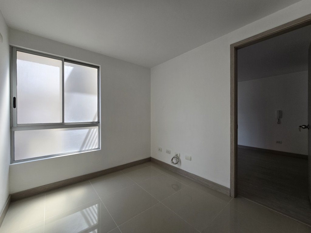Apartamento En Venta - Cristales, Cali
