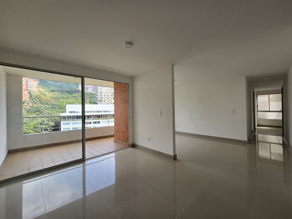 Apartamento En Venta - Cristales, Cali