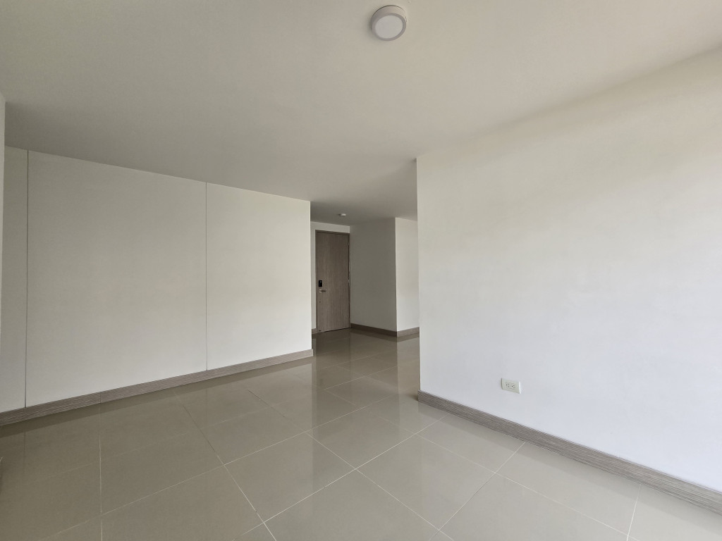 Apartamento En Venta - Cristales, Cali