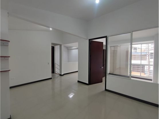 Apartamento En Arriendo - El Ingenio, Cali