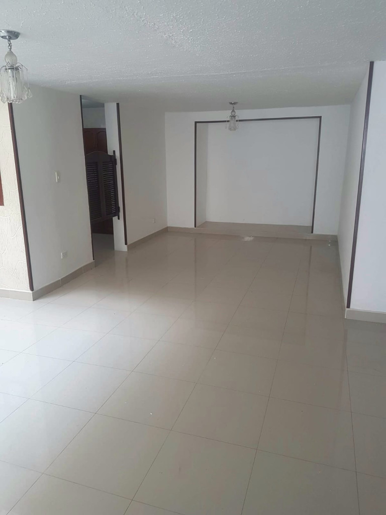 Casa En Arriendo - La Arboleda, Cali