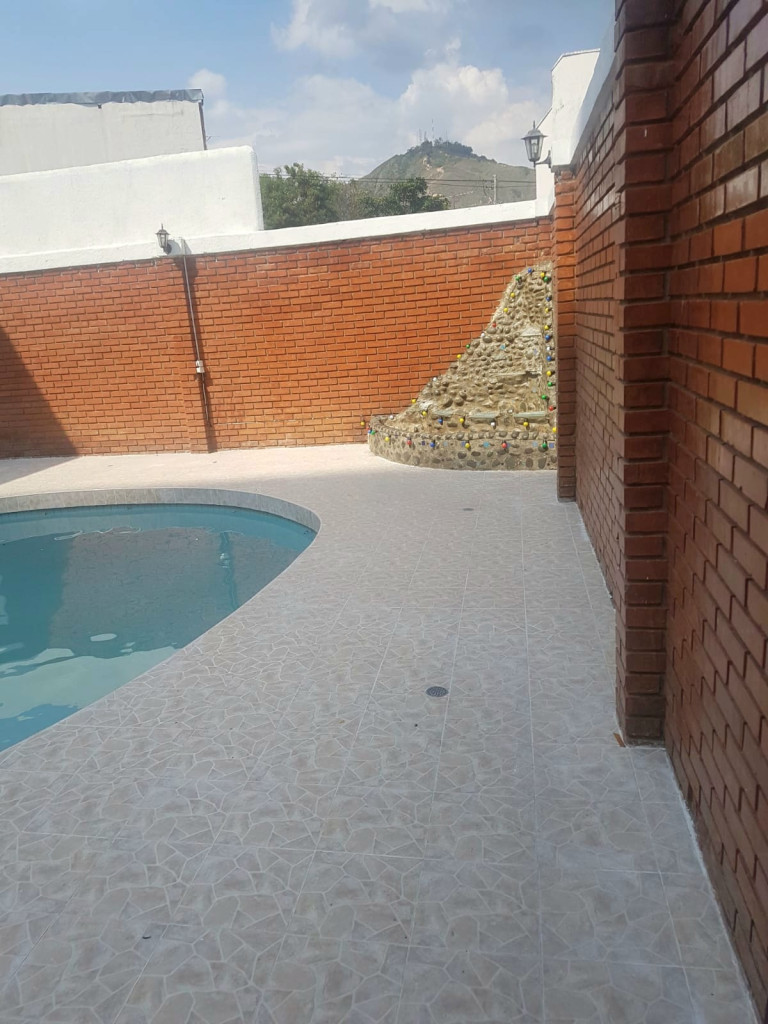 Casa En Arriendo - La Arboleda, Cali