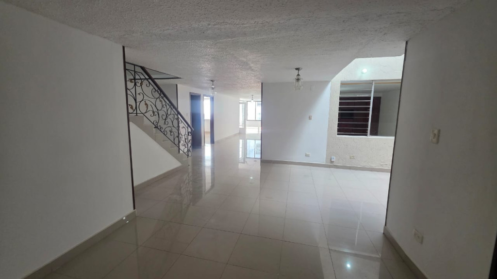 Casa En Arriendo - La Arboleda, Cali