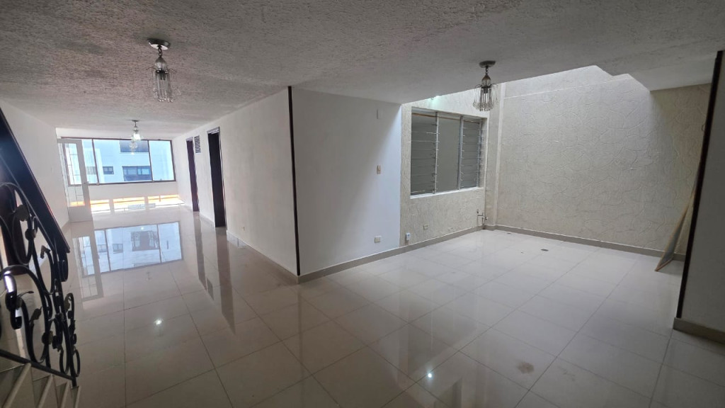 Casa En Arriendo - La Arboleda, Cali