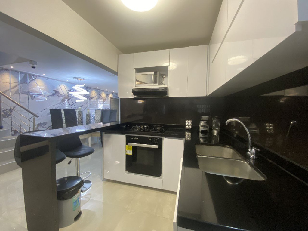 Apartamento En Venta - Primero De Mayo, Cali