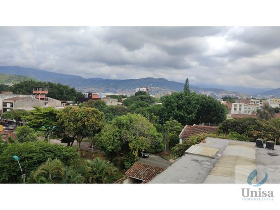 Apartamento En Arriendo - El Limonar, Cali