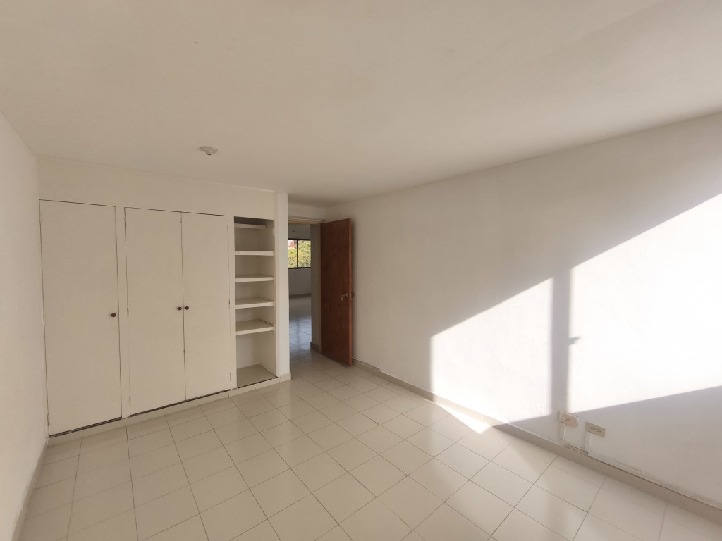 Apartamento En Arriendo - El Lido, Cali