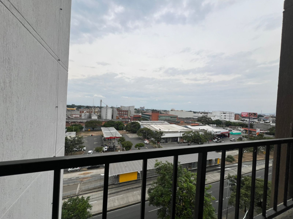 Apartamento En Arriendo - Evaristo García, Cali