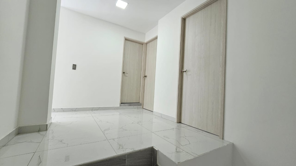 Casa En Arriendo - Ciudad 2000, Cali