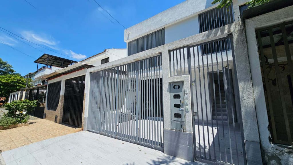 Casa En Arriendo - Ciudad 2000, Cali