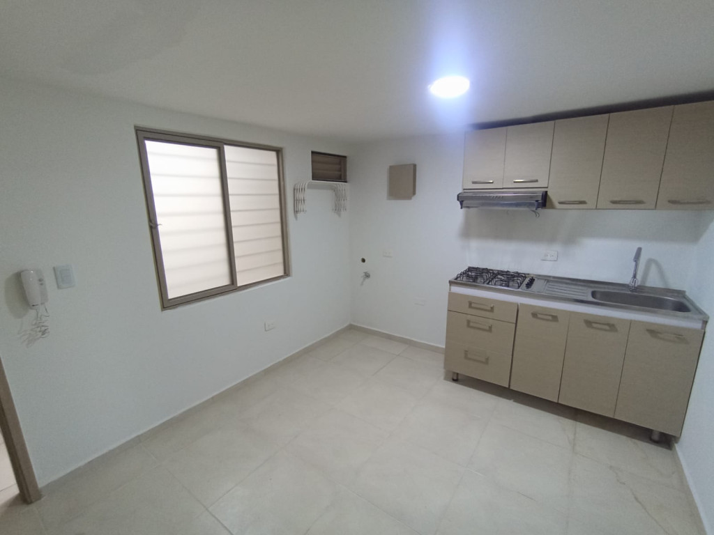 Apartaestudio En Arriendo - Miraflores, Cali