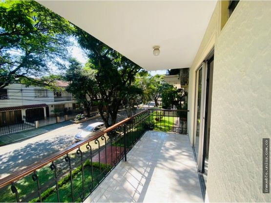 Apartamento En Arriendo - Prados Del Norte, Cali