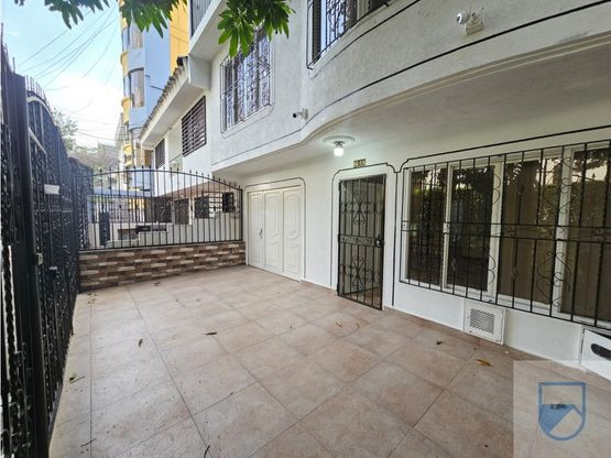 Casa En Arriendo - Primero De Mayo, Cali