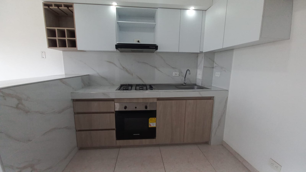 Apartamento En Arriendo - Ciudad 2000, Cali