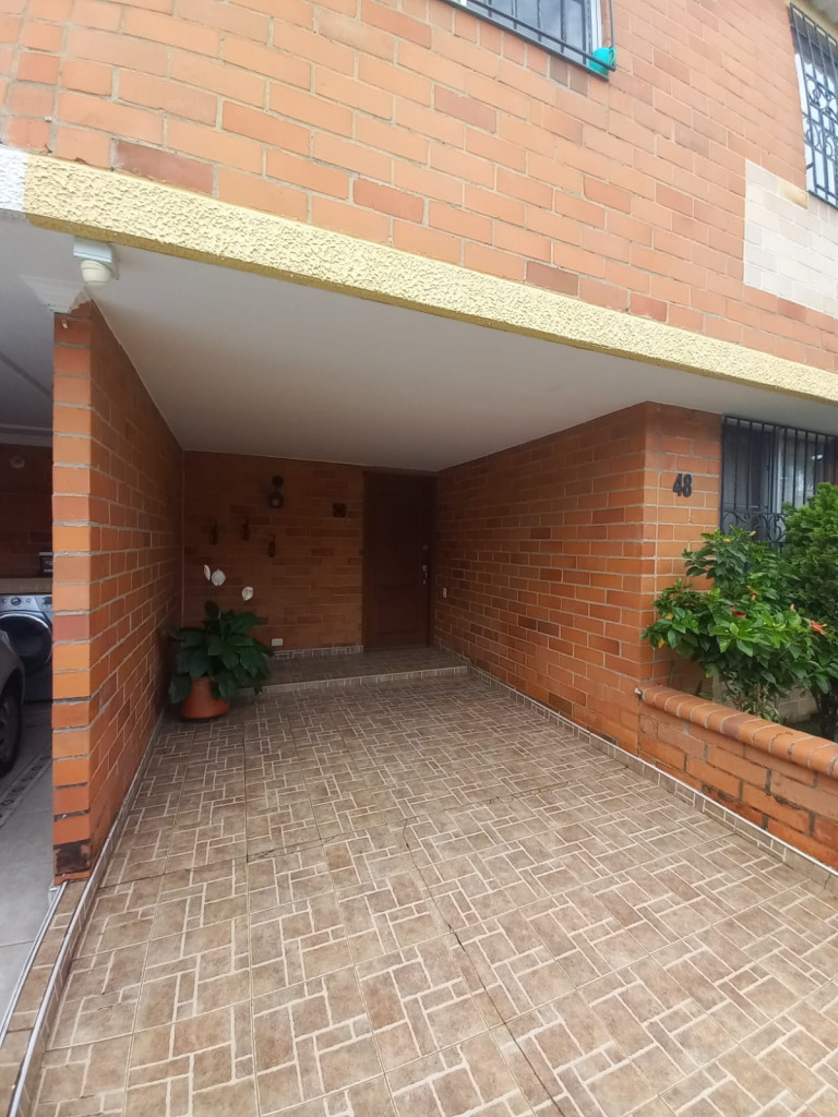Casa En Arriendo - Caney, Cali