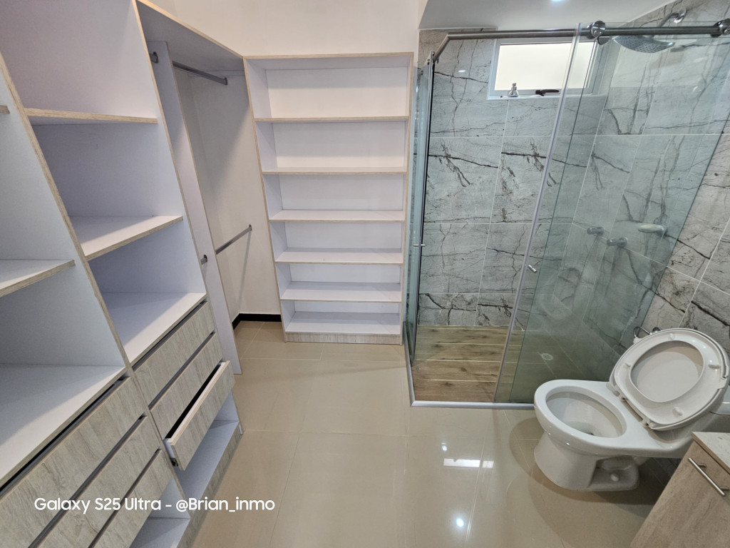 Apartamento En Arriendo - Hacienda Kachipay, Cali