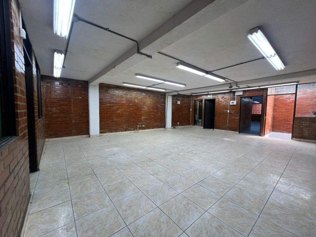 Bodega En Arriendo - San Bosco, Cali