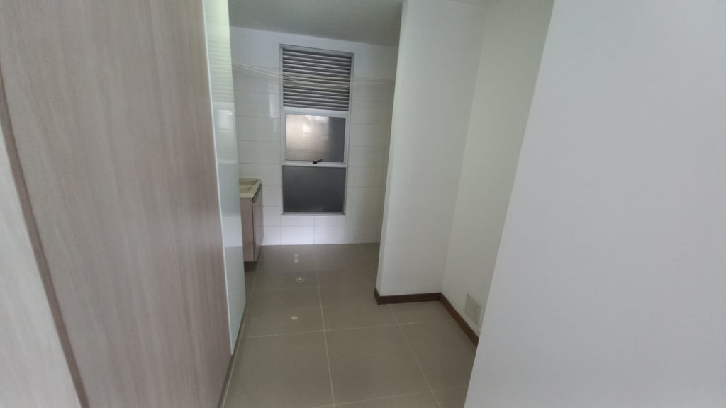 Apartamento En Arriendo - Urbanización La Flora, Cali