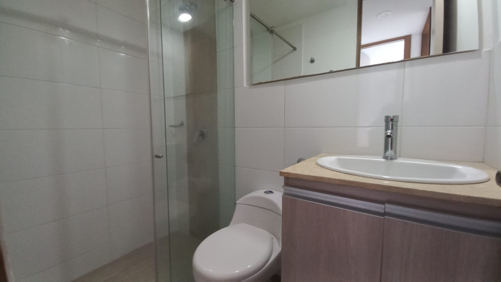 Apartamento En Arriendo - Urbanización La Flora, Cali