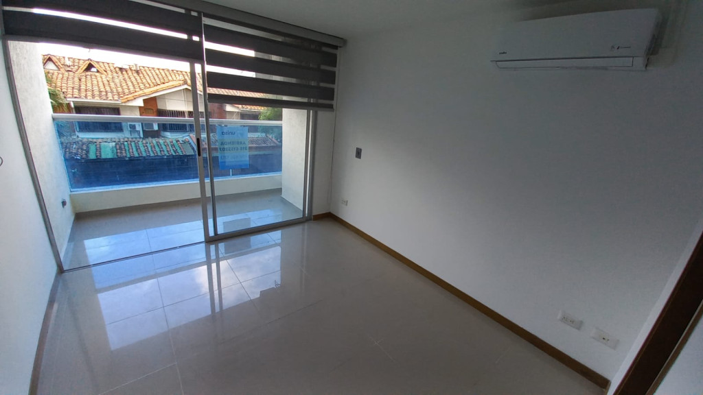Apartamento En Arriendo - Urbanización La Flora, Cali