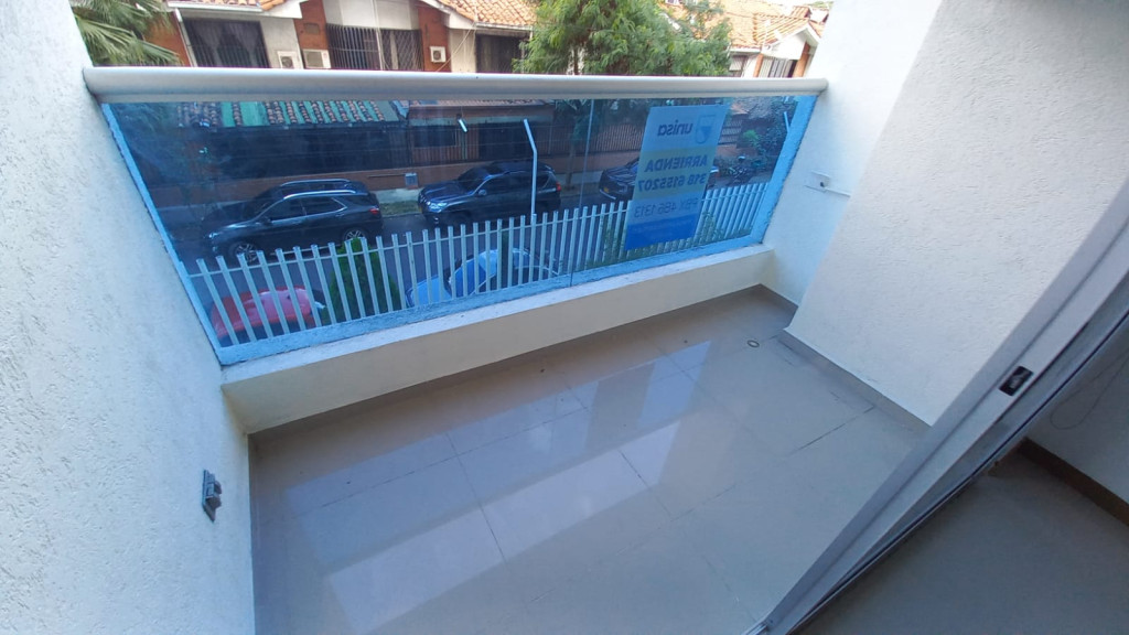 Apartamento En Arriendo - Urbanización La Flora, Cali
