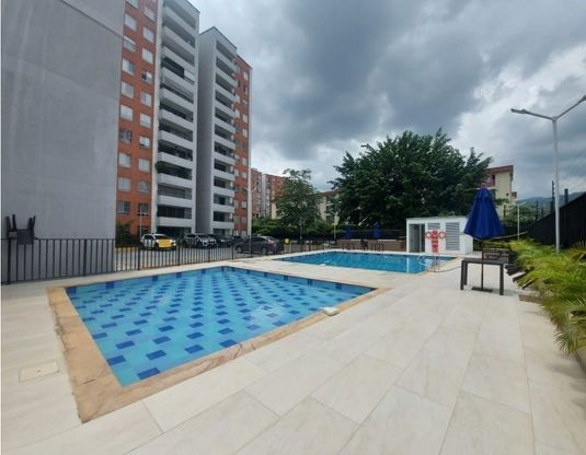 Apartamento En Arriendo - Prados Del Norte, Cali