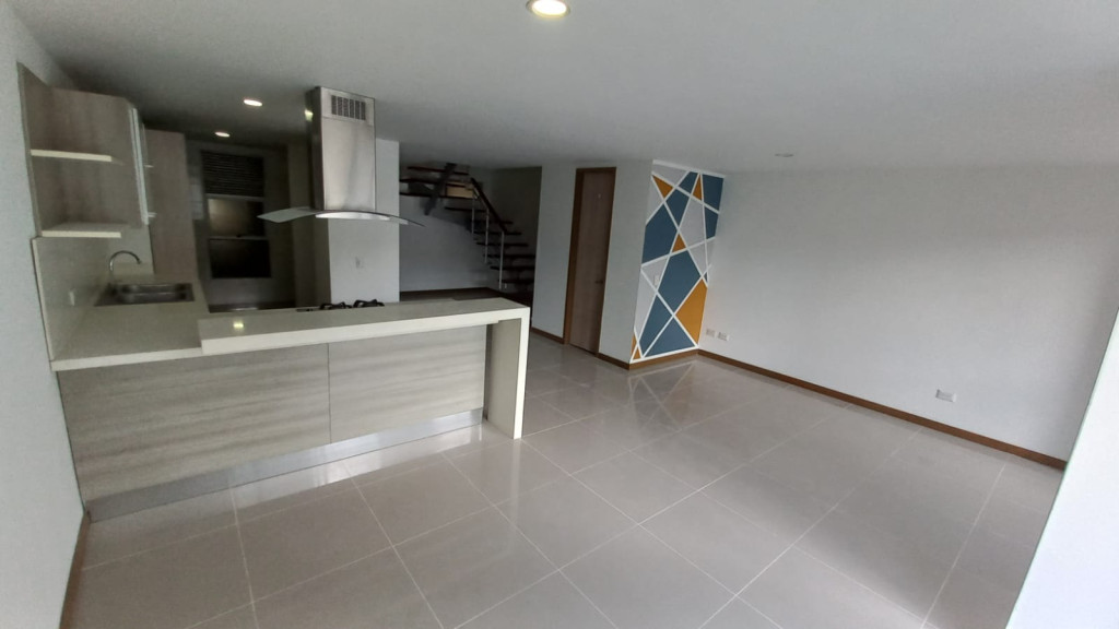 Apartamento En Venta - Urbanización La Flora, Cali