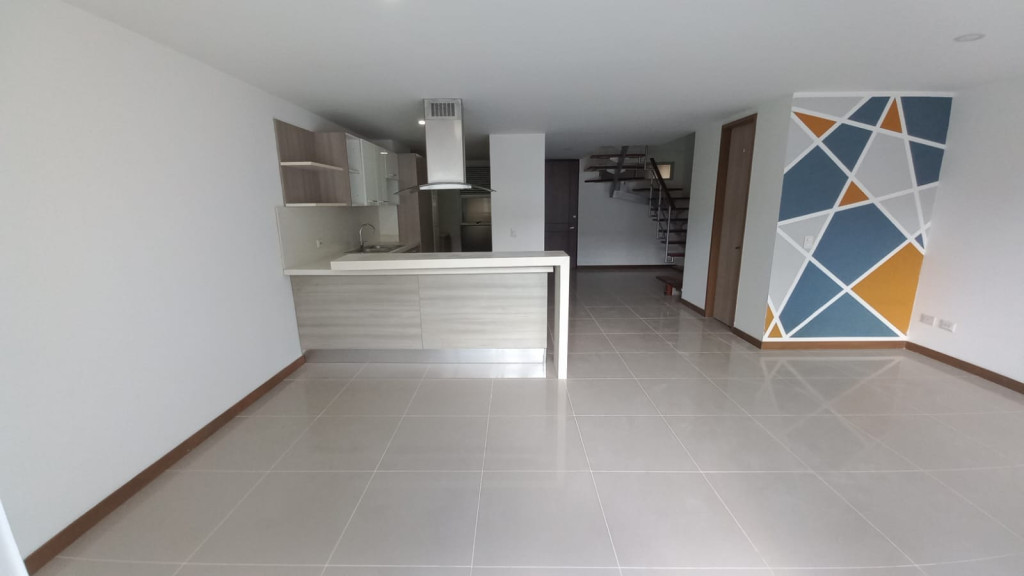 Apartamento En Venta - Urbanización La Flora, Cali