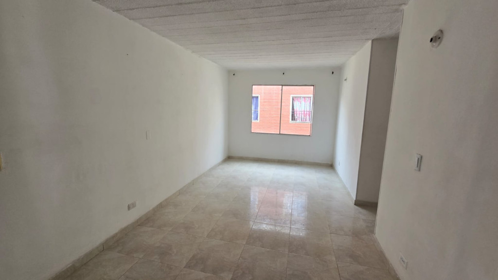 Apartamento En Arriendo - Ciudad 2000, Cali