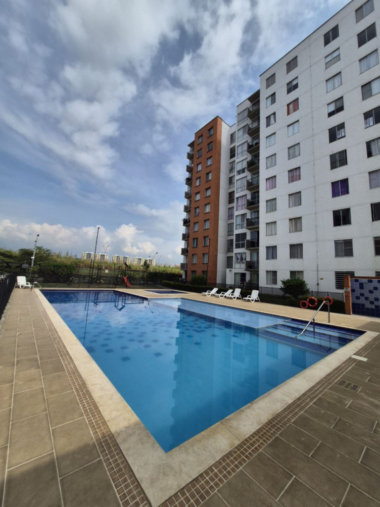 Apartamento En Venta - Ciudad Meléndez, Cali