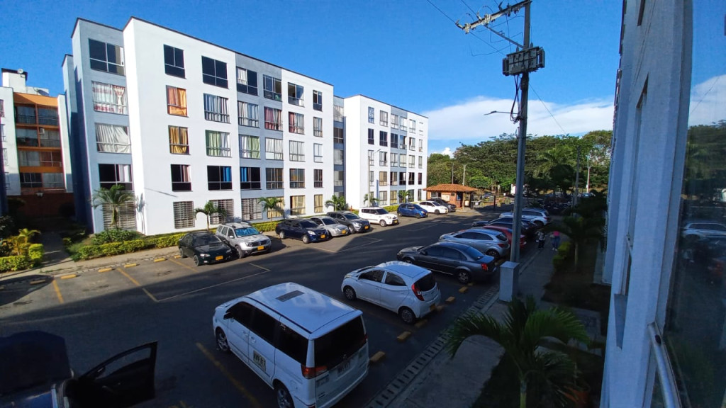 Apartamento En Arriendo - Brisas De Los Alamos, Cali